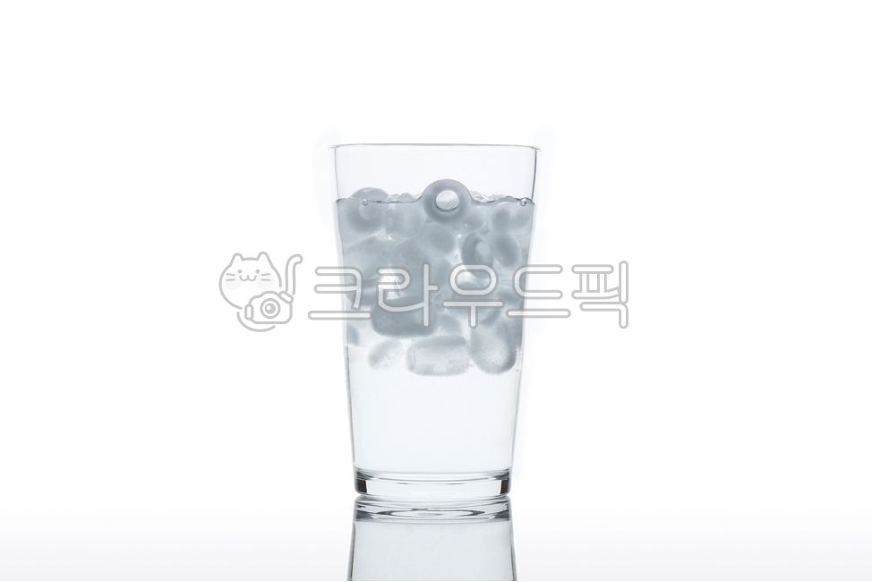 유리컵, 얼음, 물, 얼음물, 차가운물, 사진,이미지,일러스트,캘리그라피 - berapt작가