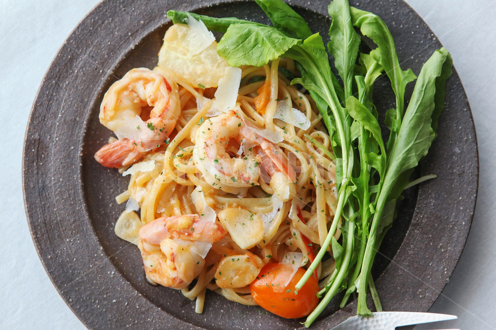 요리,플레이팅,루꼴라,푸드,파스타,식재료,plaiting,food,음식,레시피,cook,마늘쫑,양송이,냄비,새우,스파게티,해산물,쉬림프,shrimp,토마토,치즈,마늘,푸드포르노,푸드스타일링,푸드스타일리스트,음식,식재료,요리,food,cook,meal,dishes,food reserves,양식,서양음식,서양요리,western food,western dishes,western meal,western cook