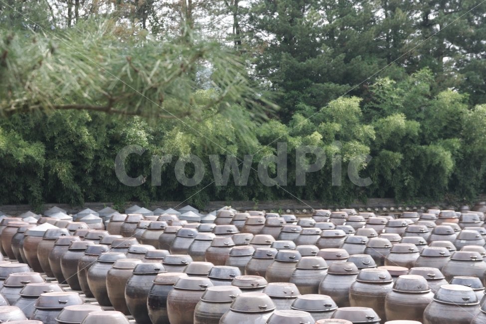 장독대,항아리,전통,풍습,고추장,된장,간장,장맛,pot,jar,crock,tradition,custom,한국전통,한국문화,korean traditional,korean culture