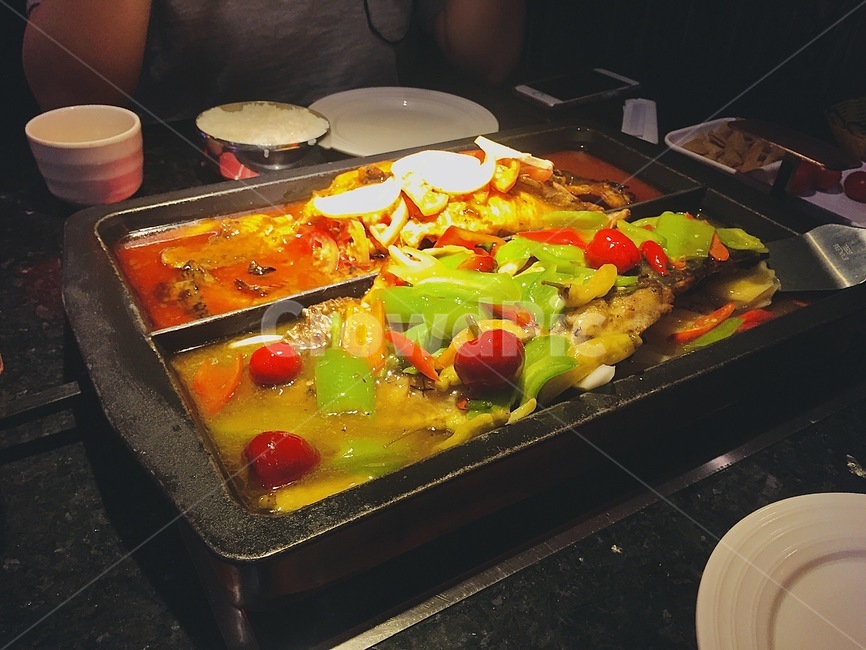 food,음식,식사,dish,중국요리,chinesefood,barbecuedfish,grilledfish,카오위,고추,chilli,pepper,중식,중국음식