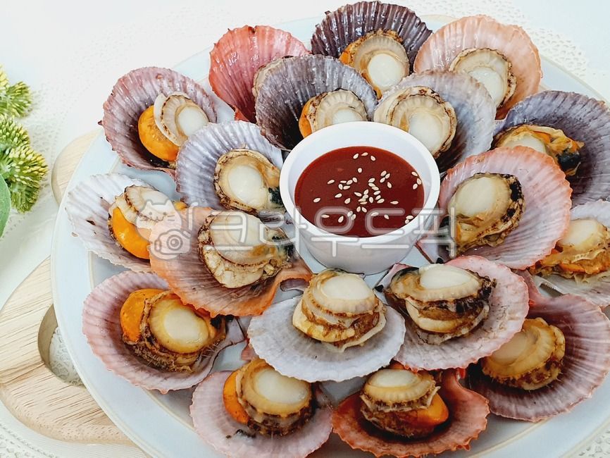 seashell,clam,조개,가리비,가리비요리,가리비찜,가리비구이,조개요리,조개찜,조개구이,해산물,해산물요리,음식,요리,food,음식,식재료,요리,food,cook,meal,dishes,food reserves