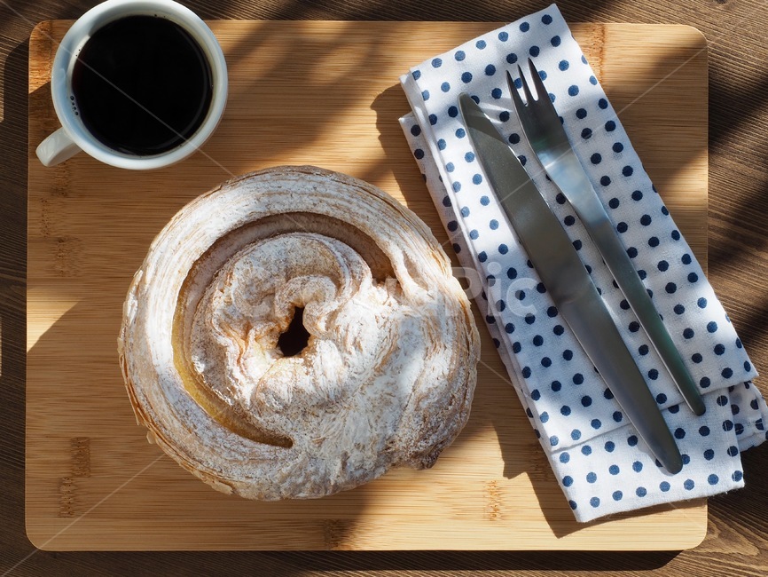 페스츄리,빵,케익,페스츄리케익,커피,음식,배경,후식,간식,제과,제빵,pastry,bread,cake,pastrycake,coffee,food,background,dessert,snack,confectionery,baking,빵,bread,디저트,간식,후식,dessert,snack,커피,카페,coffee,cafe