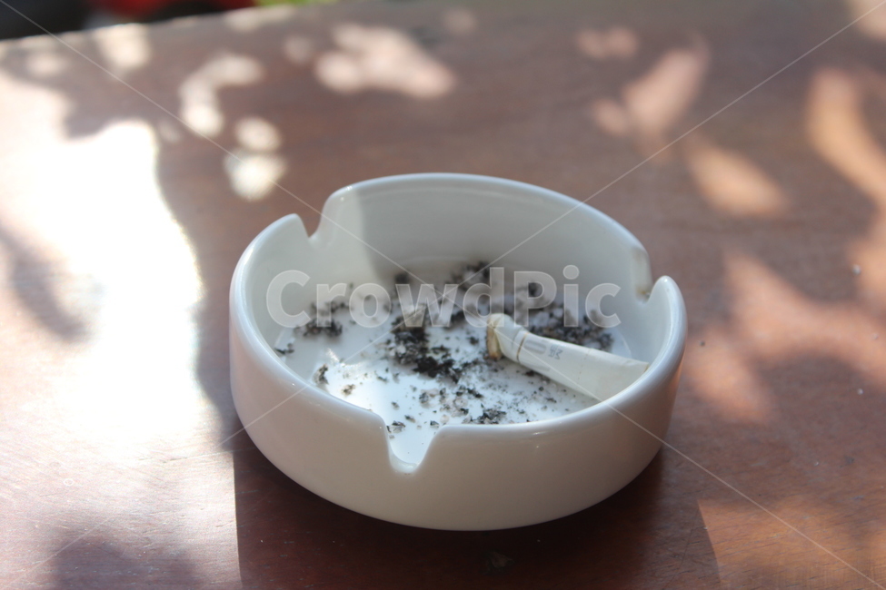ashtray,재떨이,담배,꽁초,담배꽁초