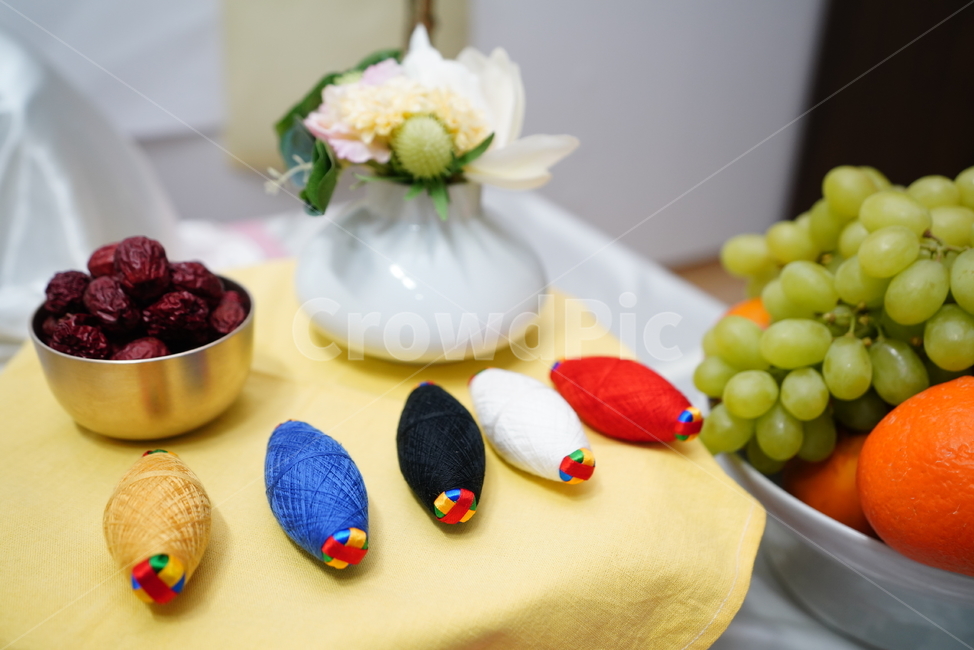 한국,잔치,파티,백일,백일잔치,실,느낌,party,기념,행사,컬러,색감,color,한국전통,한국문화,korean traditional,korean culture,사물,물건,오브젝트,thing,object,matter