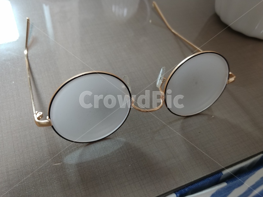안경,김서림,겨울,사물,따듯함,렌즈,glasses,winter,계절,물건