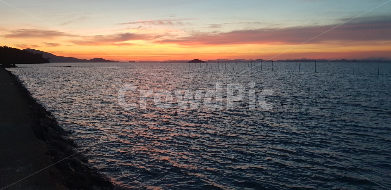 바다,해돋이,여름,물,해,자연,풍경,nature,landscape,outdoors,옥외,sunset,일몰,red sky,붉은 하늘,sky,하늘,dusk,황혼,dawn,새벽