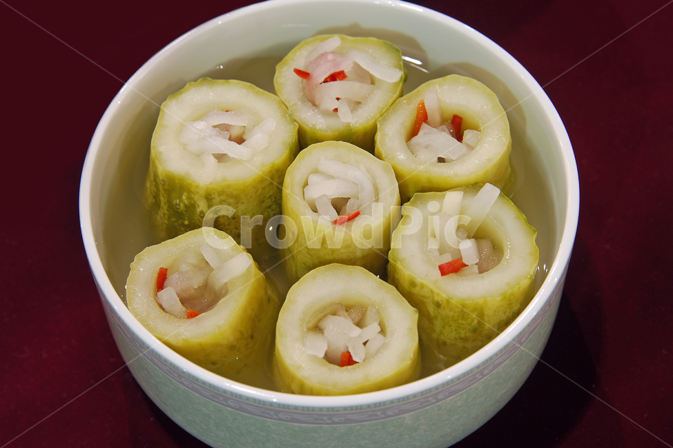 오이김치,오이,김치,물김치,반찬,한식,음식,요리,국물,그릇,한국,전통,한국전통,한국음식,전통음식,음식,식재료,요리,food,cook,meal,dishes,food reserves,한식,한국음식,한국요리,korean food,korean dishes,korean meal,korean cook