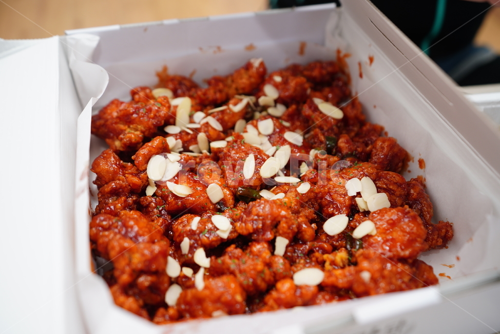닭강정,간식,먹거리,안주,음식,육식,육류,닭,고기,푸드,food,음식,식재료,요리,food,cook,meal,dishes,food reserves