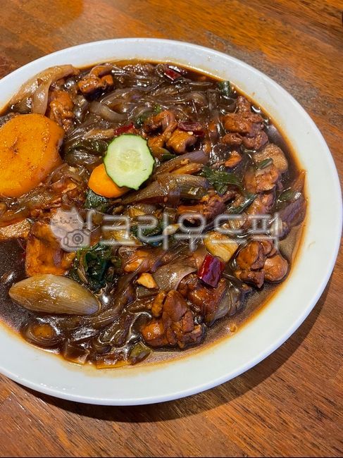 meal,chicken,Chicken dishes,Soy Sauce Dishes,Jjimdak,Andong Jjimdak,food