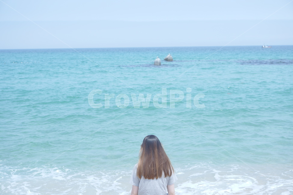 바다,여자,여름,파도,휴가,안목,해변,강릉,해변,바다,beach,sea,사람,인물,인간,human,person,여성,여자,woman,female,lady,여행,휴가,traveling,vacation,trip,감성,sensible,feeling