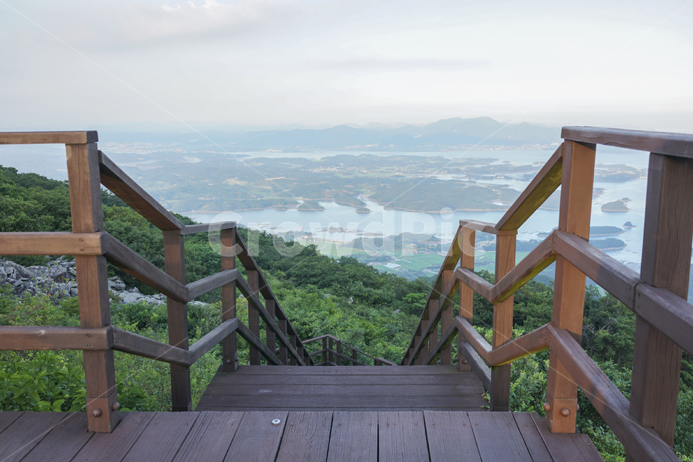 산,정상,하산,등산,절경,자연,풍경,산정상,배경,배경화면,배경사진,금오산,하동여행,하동,휴식,휴가,여행휴가,여행,자연,풍경,nature,landscape,handrail,난간,banister,railing,wood,나무