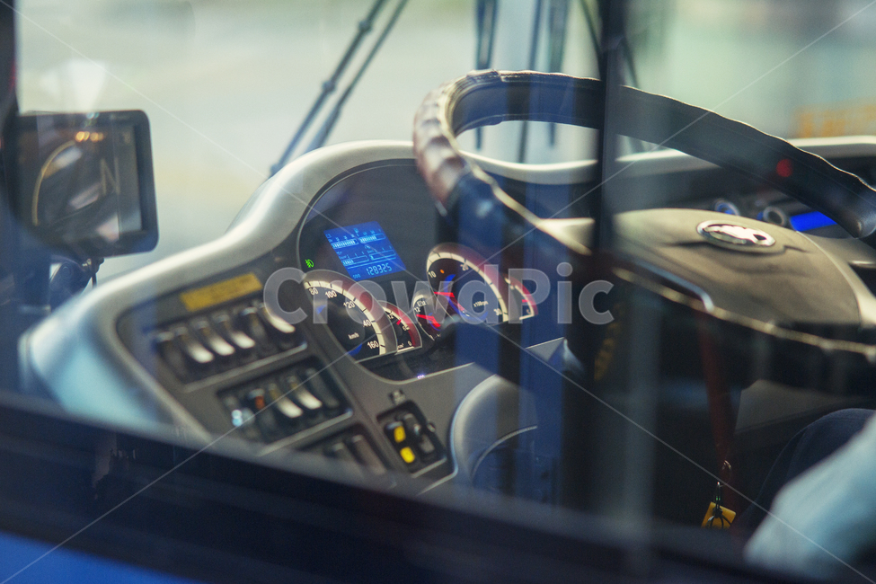 버스,핸들,운전,창가,bus,handle,drive,교통,교통수단,traffic,transportation