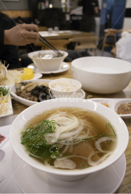 bowl,사발,쌀국수,요리,베트남쌀국수,동남아시아음식,dishes,베트남음식,음식,meal,cook,food,ricenoodle,noodle,베트남,vietnam,식재료,베트남요리,양파,식사,파,간장육수,면류,국수