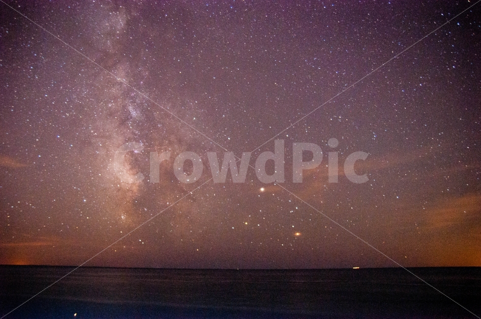 은하수,별,야경,바다,이탈리아,자연,풍경,nature,landscape,야경,밤,nightscape,night,outdoors,옥외,outer space,대기권 밖,astronomy,천문학,nebula,성운,universe,우주,space