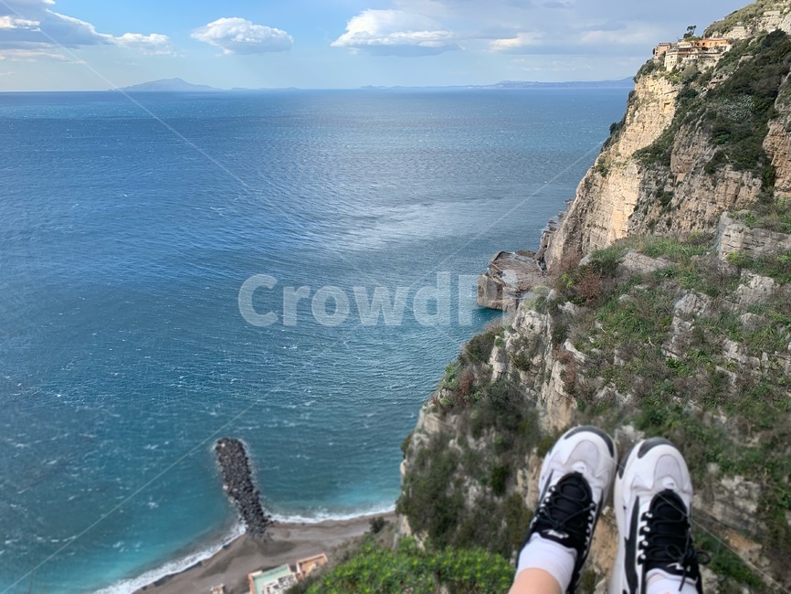 유럽,europe,이탈리아,italy,소렌토,sorrento,풍경,scenery,경치,landscape,footwear,신발류,신발,nature,자연,outdoors,옥외,바다,sea,ocean,promontory,곶,바위,rock,자연,풍경,nature,landscape