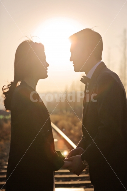 date,couple,wedding photography,shadow,lover,sunset,silhouette,backlight,sight,date snap,park
