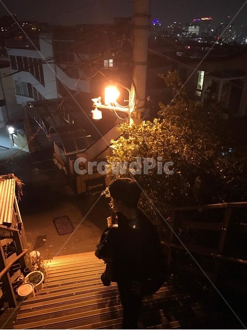 남산,녹사평,남자,혼자,홀로