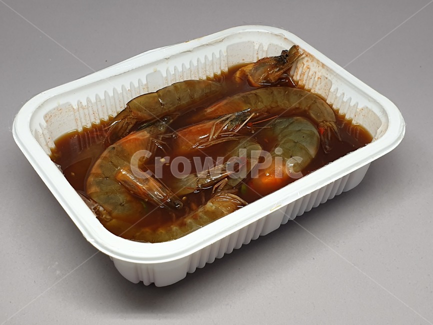 새우,간장새우,용기,플라스틱용기,간장,음식,안주,술안주,food,반찬,레시피,recipe,shrimp,prawn,해산물,수산물,시푸드,씨푸드,seafood,사물,오브젝트,object,ganjang,soysauce,soysauceshrimp,맛있는,맛있다,sealife,해양생물,dish,요리