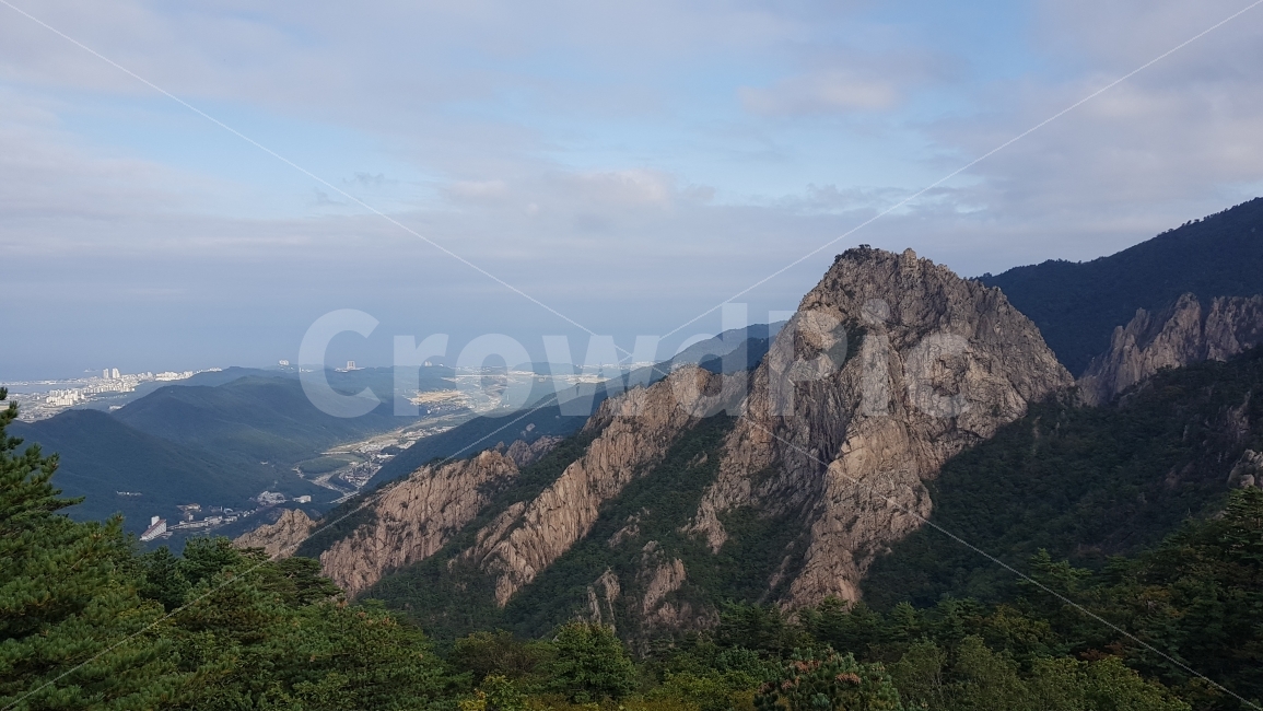 속초,설악산,설악산전경,하늘과바다,산,하늘,바다,속초전경,자연,풍경,nature,landscape,한국자연풍경,한국자연경관,korea nature landscape,outdoors,옥외,plateau,고원