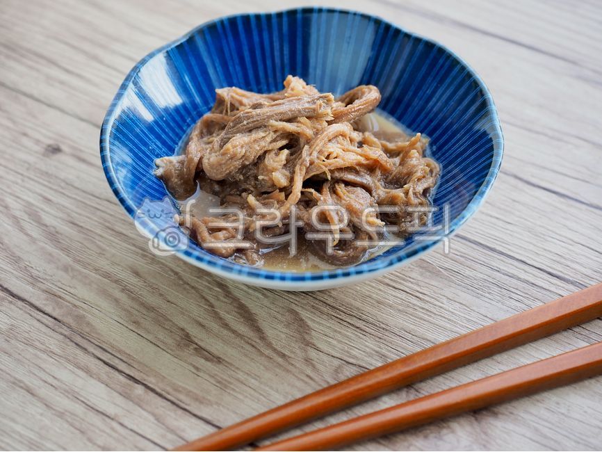 소고기,소고기장조림,장조림,한식,아시아음식,한국음식,밑반찬,간장조림,반찬,단백질,소고기간장조림,쇠고기,음식,저녁식사,고기,소스,간장,배경,식사,요리,소고기요리,beefstew,jangjorim,asianfood,koreanfood,sidedish,protein,beefsoysauce,beef,food,dinner,meat,sauce,soysauce,background,meal,cooking,beefdish