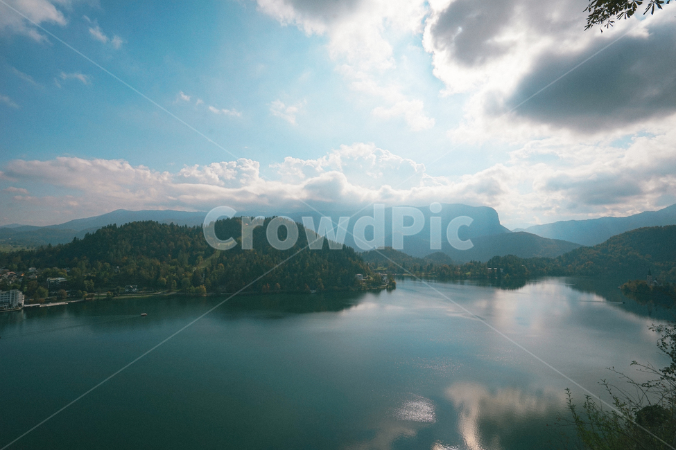 자연,호수,풍경,산,구름,nature,lake,mountain,cloud,자연,풍경,nature,landscape,outdoors,옥외,land,땅,water,물,ocean,대양,sea,바다,shoreline,해안선