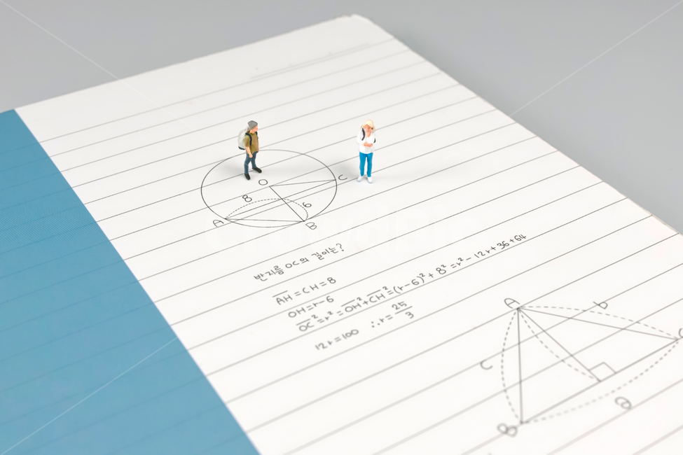 수학,수학공식,사랑,짝사랑,공식,원,mathematics,반지름,반자름공식,note,노트,학원,친구,친구들,공부,스터디,방과후,교육,학교,공부,education,learning,study,school,연출,컨셉,콘셉,direction,concept
