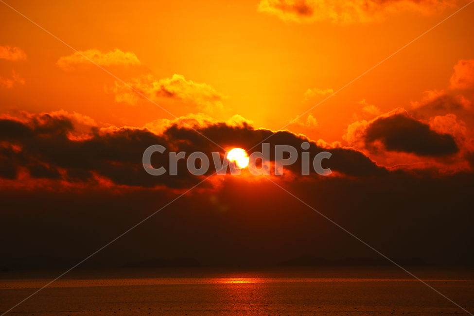 노을,태양,일출,구름,배경,풍경,감성,새해,신년,일몰,자연,풍경,nature,landscape,outdoors,옥외,dawn,새벽,red sky,붉은 하늘,sunset,sky,하늘,dusk,황혼,sunlight,햇빛