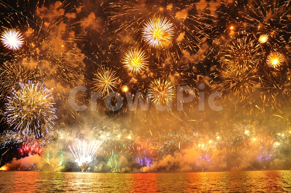 호주,캔버라,호수,불꽃놀이,축제,불꽃,불꽃축제,하늘,배경,australia,canberra,lake,fireworks,flowers,fireflowers,festival,view,night,dark,background,야경,밤,풍경,nightscape,night,landscape,축제,행사,festival,carnival,event,nature,자연,outdoors,옥외