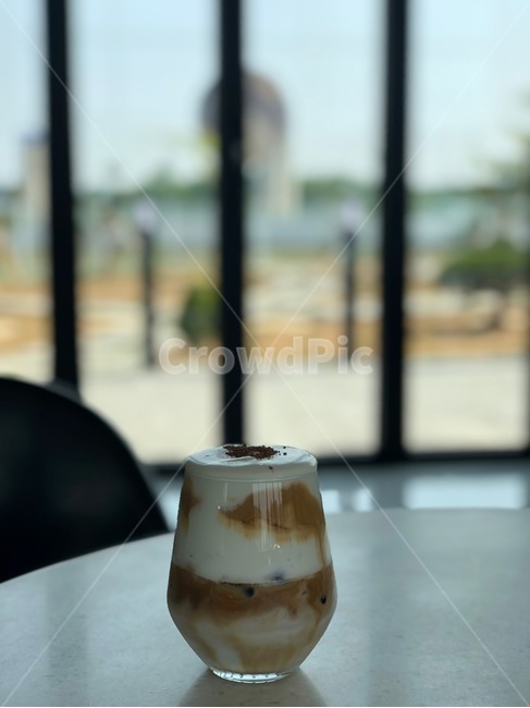 카페,커피,아인슈페너,cafe,coffee