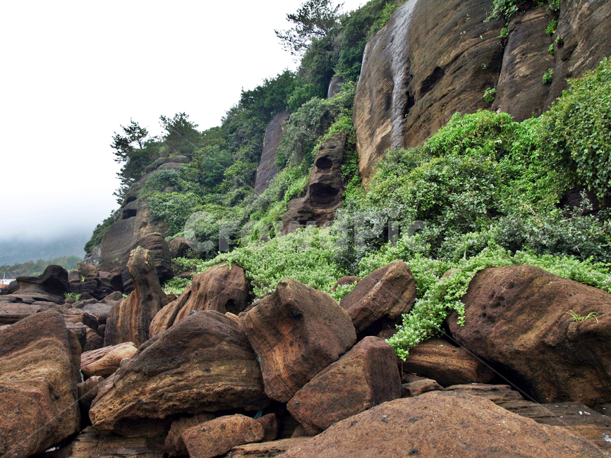 화순해변,올레10코스,올레,서귀포시,제주,기암괴석,암석,화산석,자연,풍경,nature,landscape,제주도,jeju,jeju island,outdoors,옥외,cliff,낭떠러지,rubble,파편