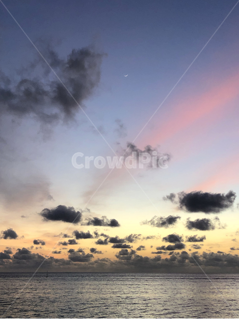 몰디브,maldives,휴양지,섬,island,하늘,일몰,노을,sunset,colorful,sky,구름,cloud,자연,nature,바다,sea,로맨틱,romantic,ocean,대양,water,물,해안선,coast,연안,수평선,outdoors,옥외