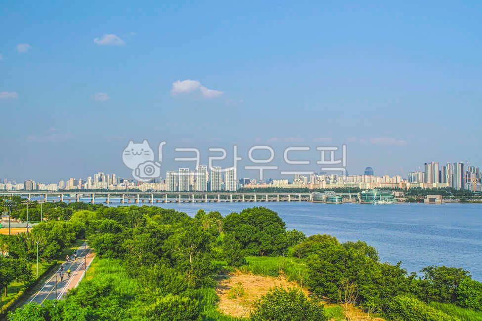 서울,반포,한강,한강공원,반포한강공원,한강다리,반포대교,잠수교,중심지,도시,시티,건물,다리,고층건물,공원,숲,도로,옥외,자연,나무,식물,물,구름,metropolis,urban,city,building,bridge,highrise,park,forest,road,outdoors,nature,tree,plant,water,cloud