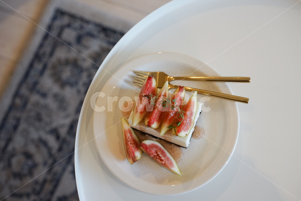 디저트,무화과케익,무화과,간식,cafe,케익,음식,음식,식재료,요리,food,cook,meal,dishes,food reserves,디저트,간식,후식,dessert,snack,감성,sensible,feeling