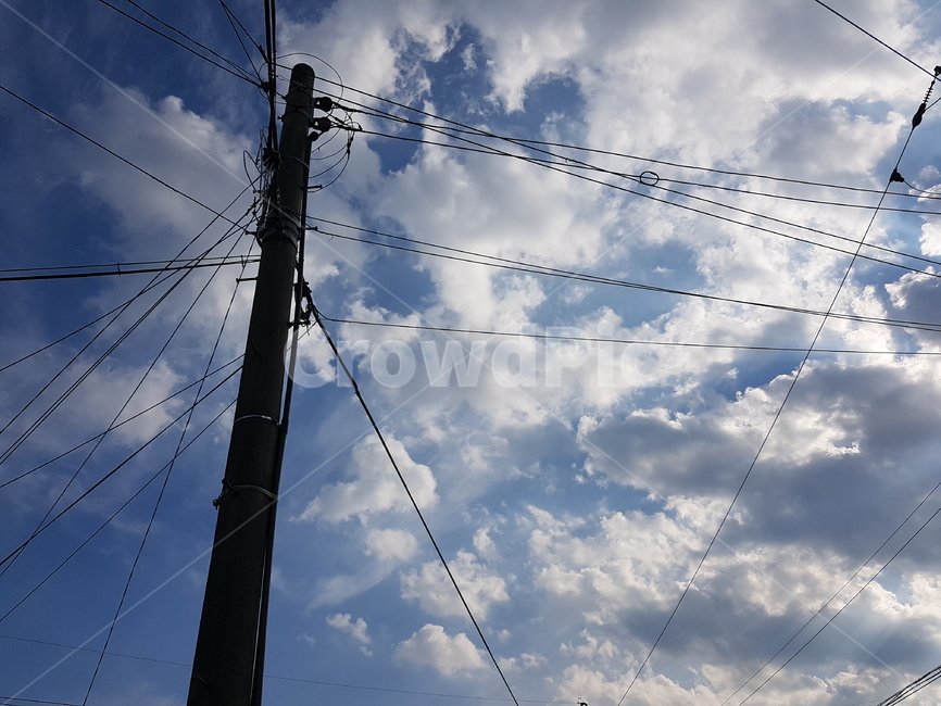하늘,전봇대,구름,뭉개뭉개,전선,푸른색,하얀색,평화로운,풍경,낮,sky