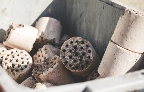 연탄-연탄재-겨울-연료-난방