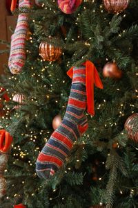 크리스마스-양말-장식-트리-전구
