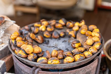군밤-밤-chestnut-roastedchestnut-겨울철먹거리