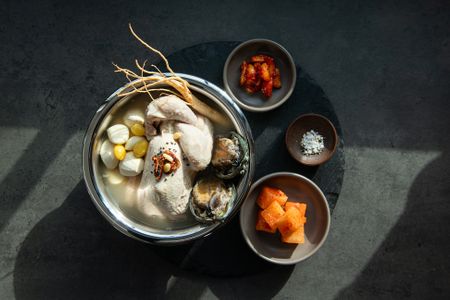 삼계탕-영양탕-몸보신-복날-인삼